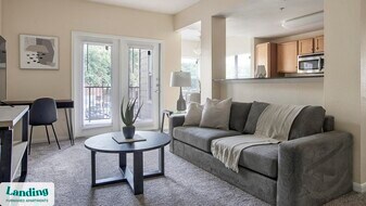 625 E Stassney Ln in Austin, TX - Building Photo