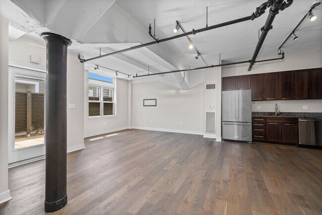 166 Terrace in Boston, MA - Building Photo - Building Photo