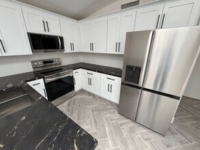 18644 N 44th Pl in Phoenix, AZ - Building Photo - Building Photo