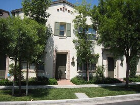 235 Kempton in Irvine, CA - Building Photo