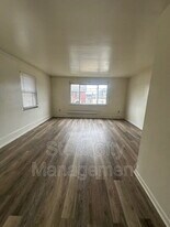 502 Bayne St in McKeesport, PA - Building Photo