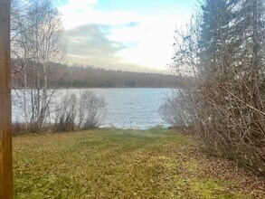 12622 S Leo Ln in Wasilla, AK - Building Photo - Building Photo