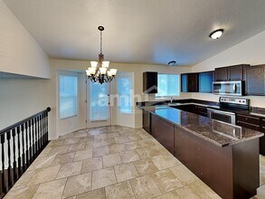 1204 N 2525 W in Layton, UT - Building Photo - Building Photo