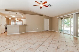 3173 Parkhill Ave in Spring Hill, FL - Building Photo - Building Photo