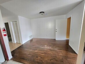 617 N 7th St in Newark, NJ - Building Photo - Building Photo