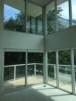 1650 Brickell Ave in Miami, FL - Building Photo
