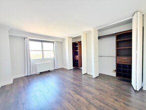 6600 JFK Blvd E in West New York, NJ - Building Photo - Building Photo