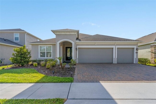 property at 452 Wedgeworth Ln