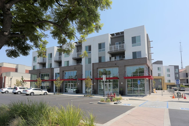 Metro Village in Baldwin Park, CA - Building Photo - Building Photo