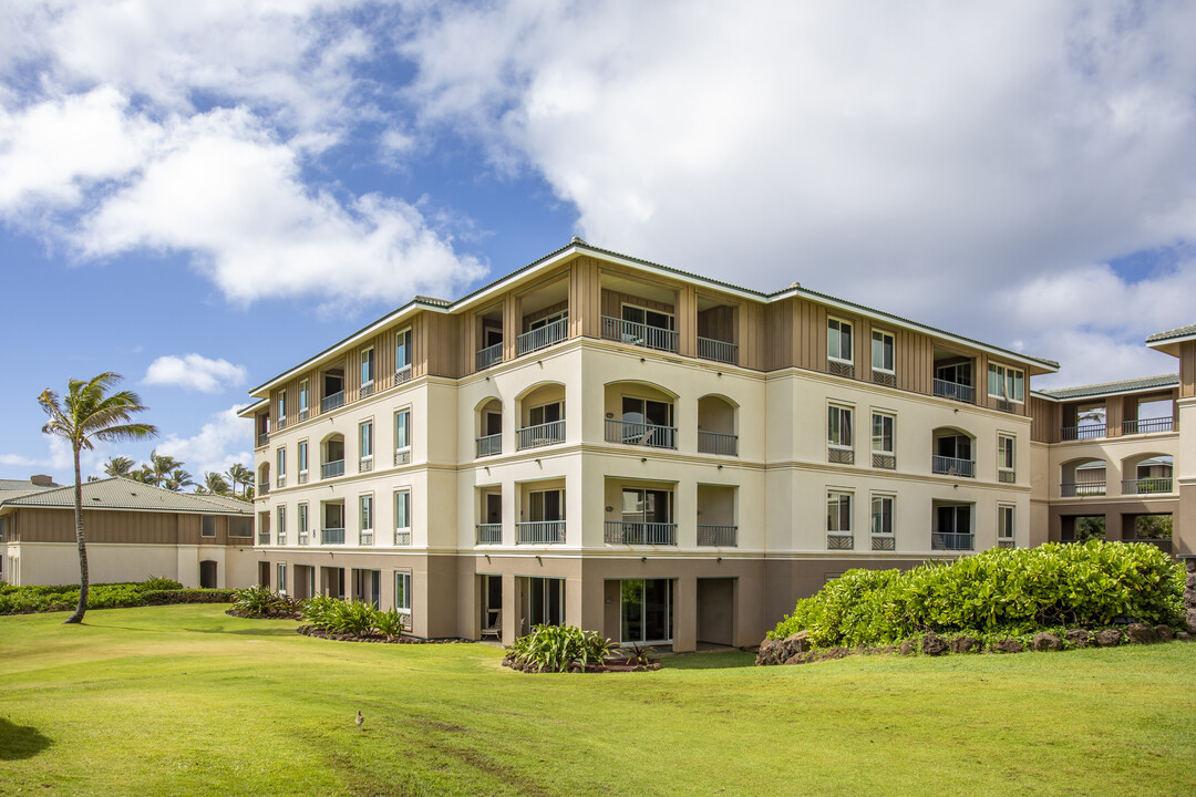 The Point at Poipu in Koloa, HI - Foto de edificio