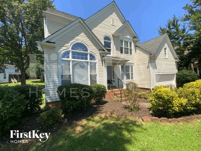 4801 Brownes Ferry Rd in Charlotte, NC - Foto de edificio - Building Photo