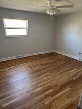 4865 Dierker Rd in Upper Arlington, OH - Foto de edificio - Building Photo