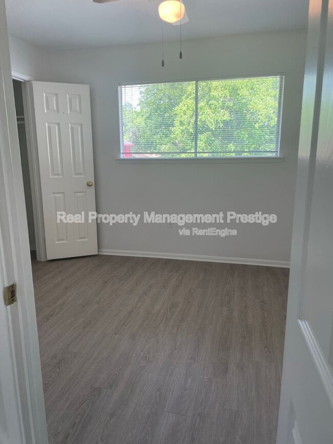 807 Danna St in League City, TX - Building Photo - Building Photo