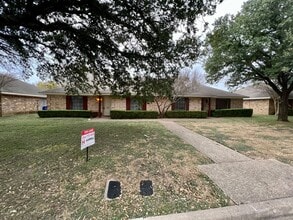 5809 Roxanne Dr in Waco, TX - Building Photo - Building Photo