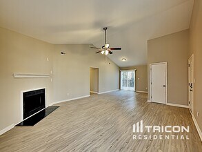 1831 Teddington Dr in Charlotte, NC - Building Photo - Building Photo