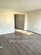 1108 Hall St in Birmingham, AL - Foto de edificio - Building Photo