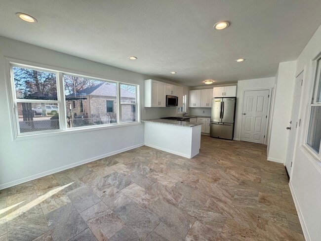 4800 A St in Lincoln, NE - Foto de edificio - Building Photo