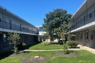 Park Place Apartments in Angleton, TX - Foto de edificio - Interior Photo