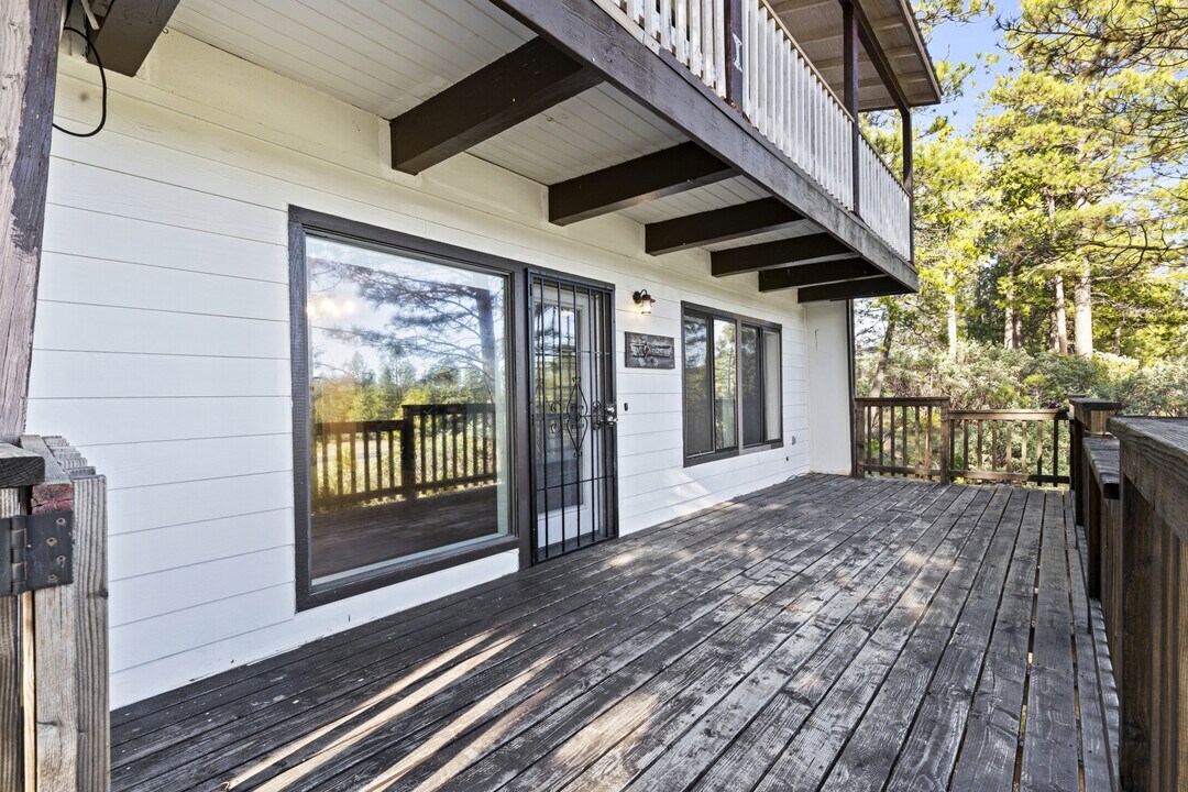 17091 Bryan Allen Way in Brownsville, CA - Building Photo