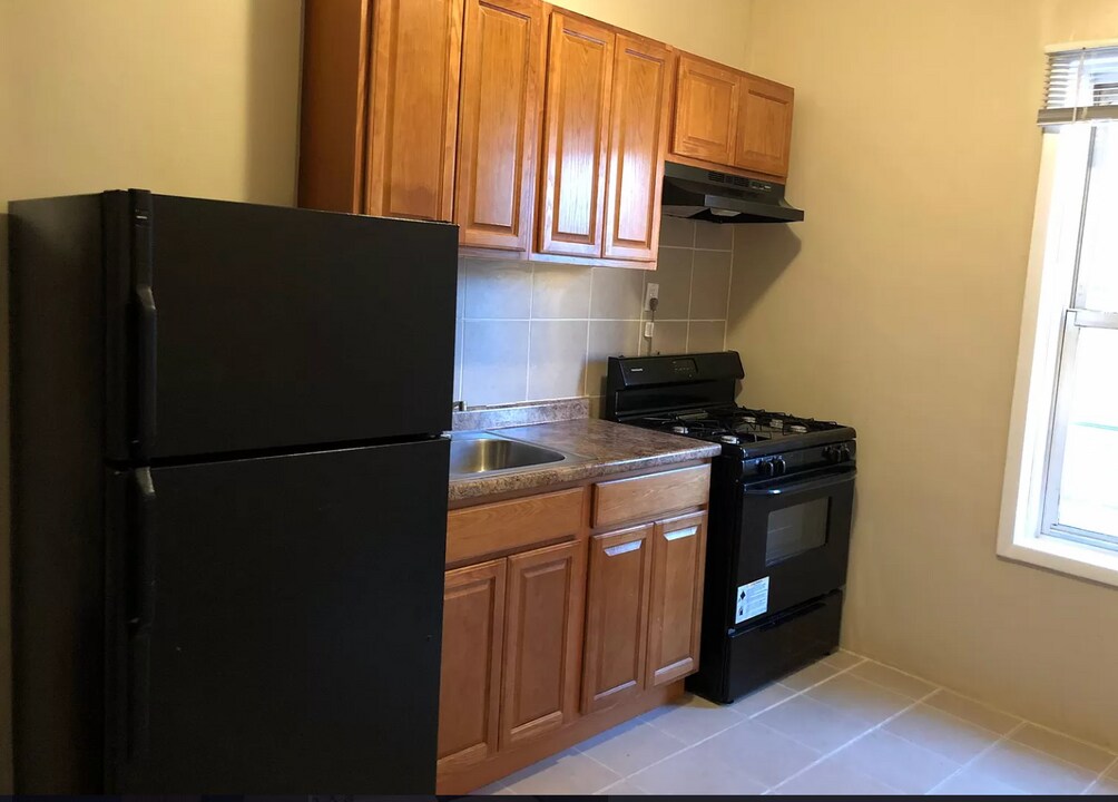 195 Roseville Ave, Unit 2 in Newark, NJ - Building Photo