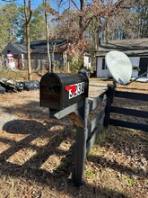 3238 Pebble Dr in East Point, GA - Building Photo - Building Photo