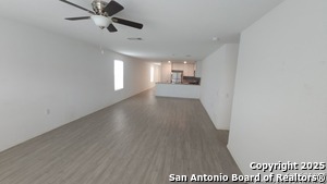 10183 Asta Trl in San Antonio, TX - Building Photo - Building Photo