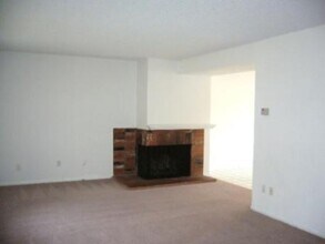 3762 S Granby Way in Aurora, CO - Building Photo - Building Photo