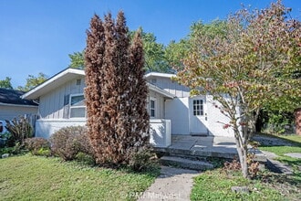 330 Hugo St in Indianapolis, IN - Building Photo - Building Photo