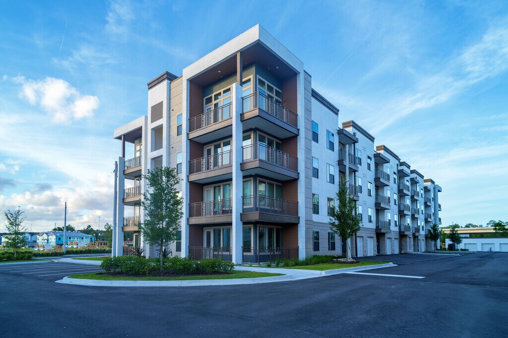 SUR Southside Quarter Apartments in Jacksonville, FL