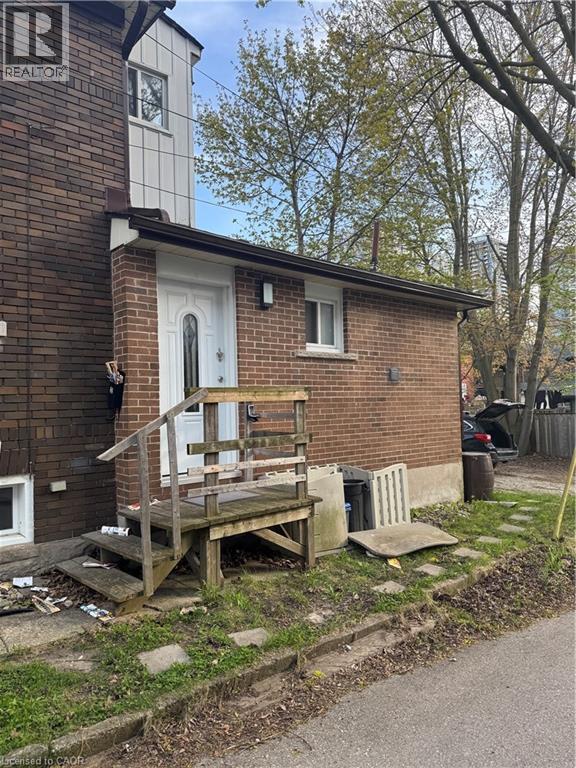 property at 61 Waterloo St