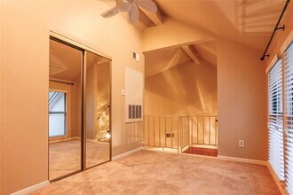 4144 Greystone Way in Sugar Land, TX - Building Photo - Building Photo