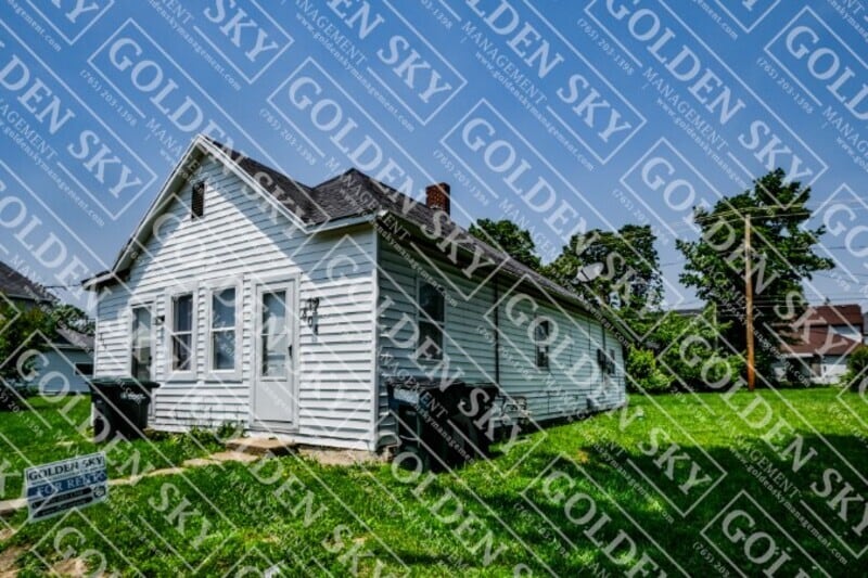 808 W 1st St in Muncie, IN - Building Photo
