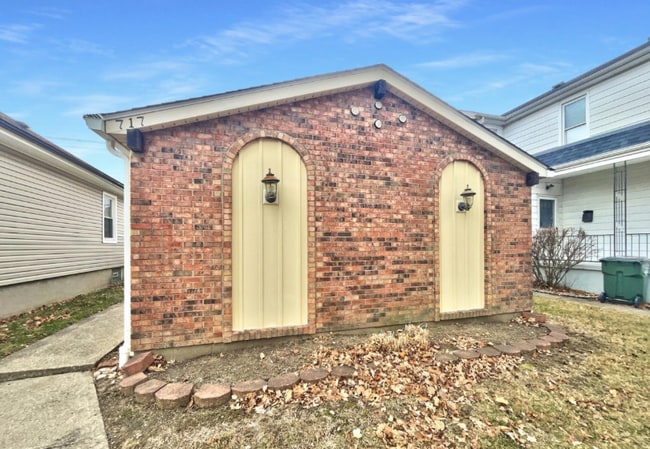 property at 717 Cleveland Ave