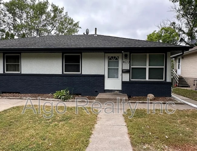 4628 Johnson St NE in Minneapolis, MN - Building Photo - Building Photo