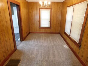 625 N Taylor St in El Dorado, KS - Building Photo - Building Photo