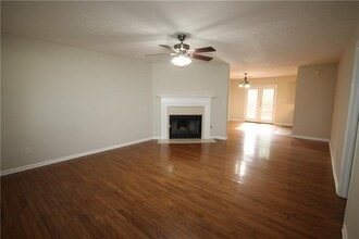 1335 Carter Rd in Decatur, GA - Building Photo - Building Photo