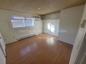 3401 W 1st Pl in Kennewick, WA - Building Photo - Building Photo