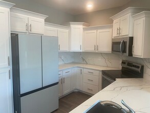 5710 Reflection Rd in Smyrna, TN - Building Photo - Building Photo