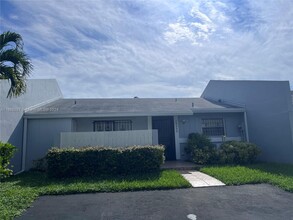 10353 SW 209th Ln in Cutler Bay, FL - Building Photo - Building Photo