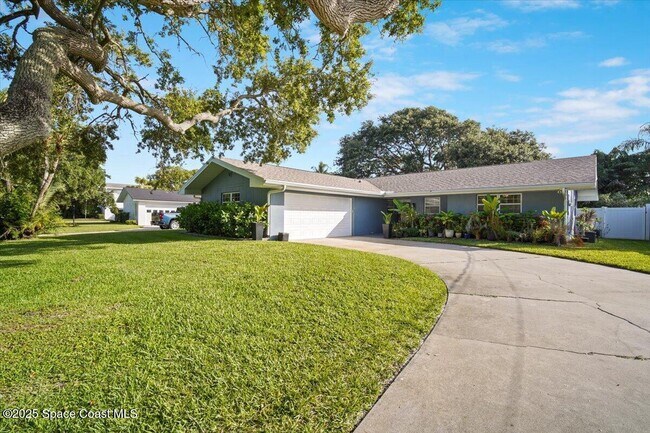 property at 1158 Samar Rd