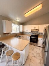 1827 E 2050 N in Layton, UT - Building Photo - Building Photo