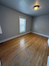 1522 N Cass St in Milwaukee, WI - Foto de edificio - Building Photo