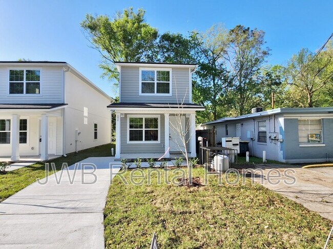 property at 2836 Cook St