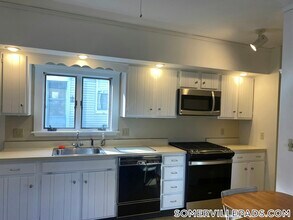 80 Curtis St in Somerville, MA - Building Photo - Building Photo