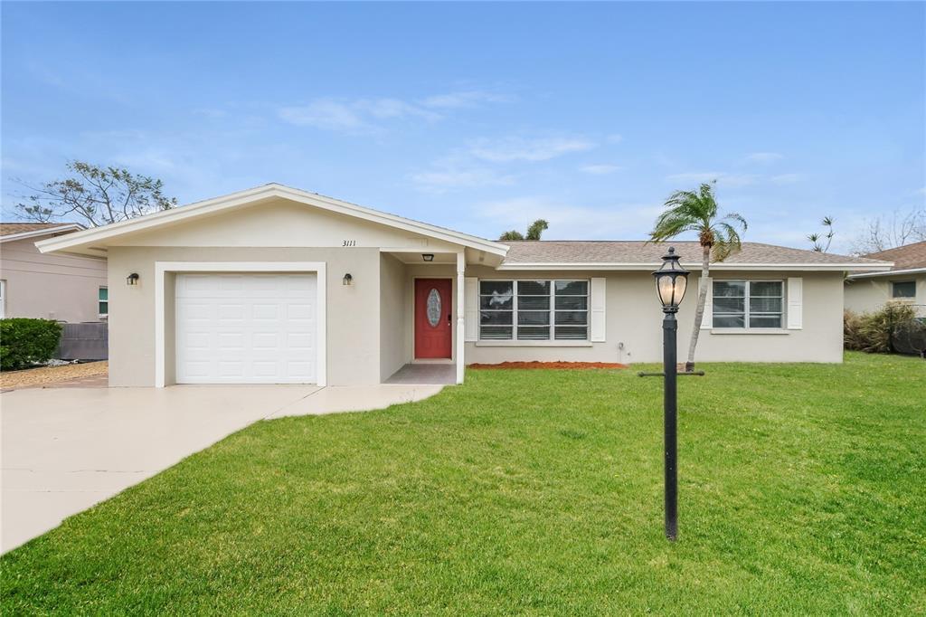 3111 Mercer Rd in Bradenton, FL - Building Photo