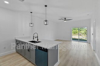 8249-8251 Dimstead St in Port Charlotte, FL - Building Photo - Building Photo