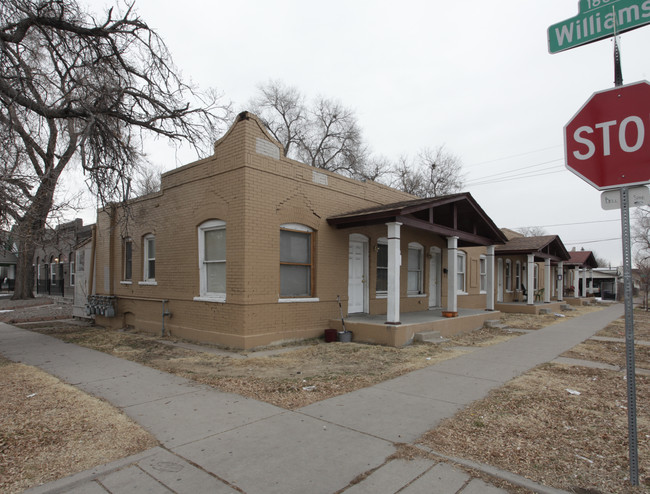 1801-1819 E 37th Ave in Denver, CO - Foto de edificio - Building Photo