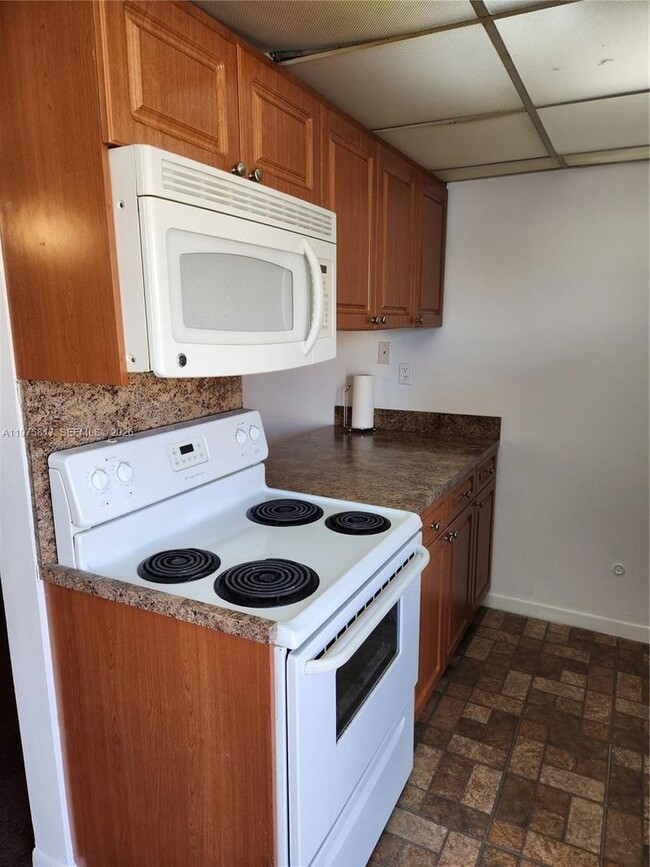 property at 777 SW 9th Ave