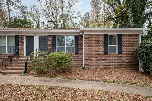 6024 Olinda St in Charlotte, NC - Building Photo - Building Photo