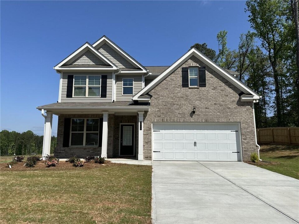 3329 Sir Gregory Manor NW in Lawrenceville, GA - Building Photo
